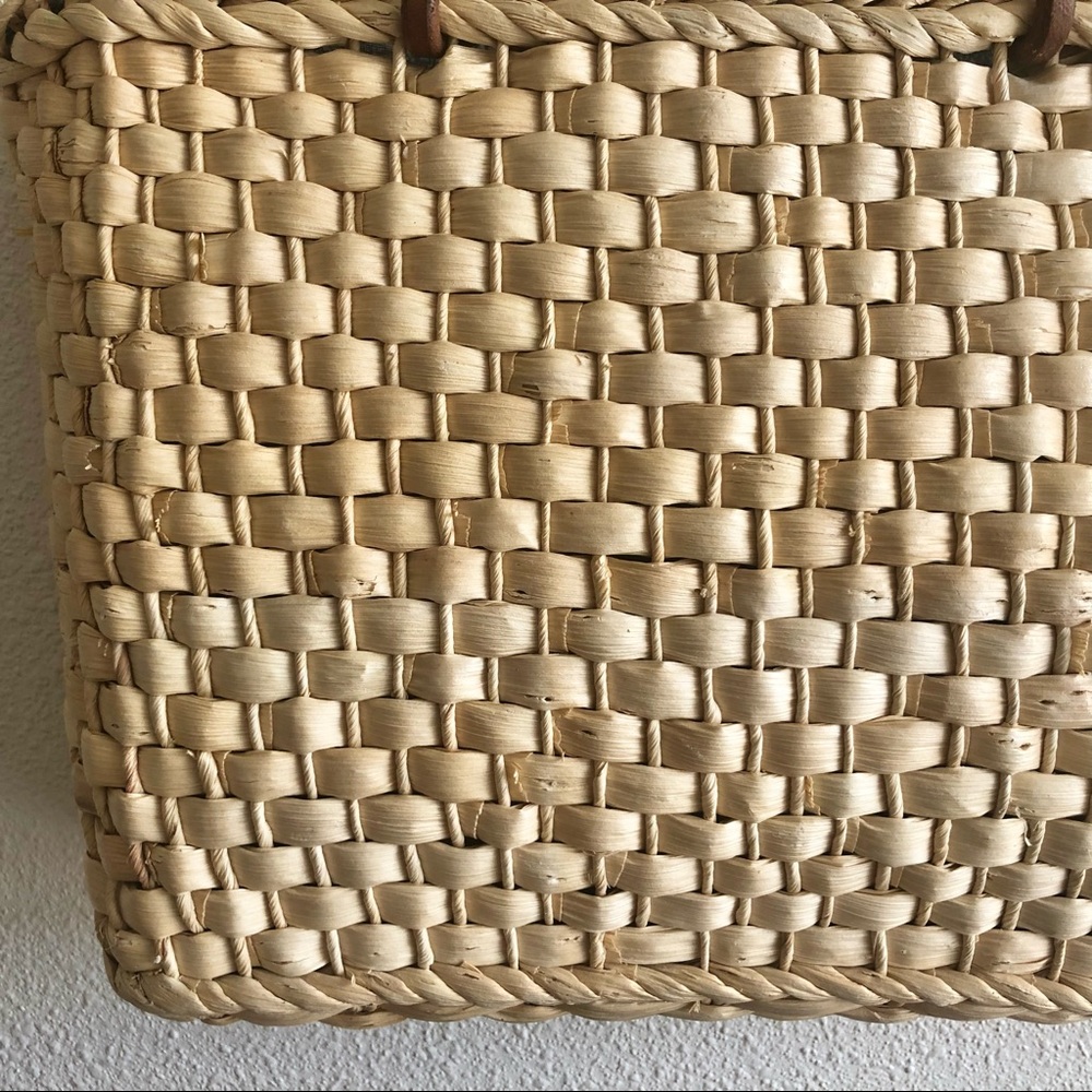 woven wicker purse - Picture 9 of 12
